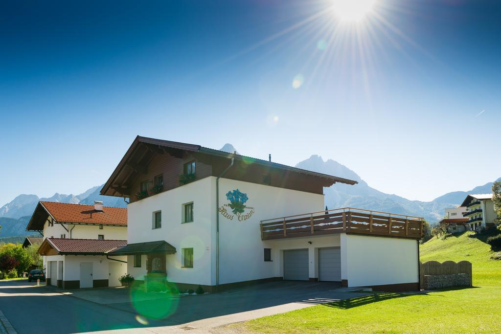 Haus Enzian Appartement *